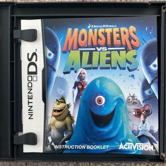 MONSTERS VS ALIENS kids game complete in case w/ manual - Nintendo DS or 3DS - Picture 4 of 5